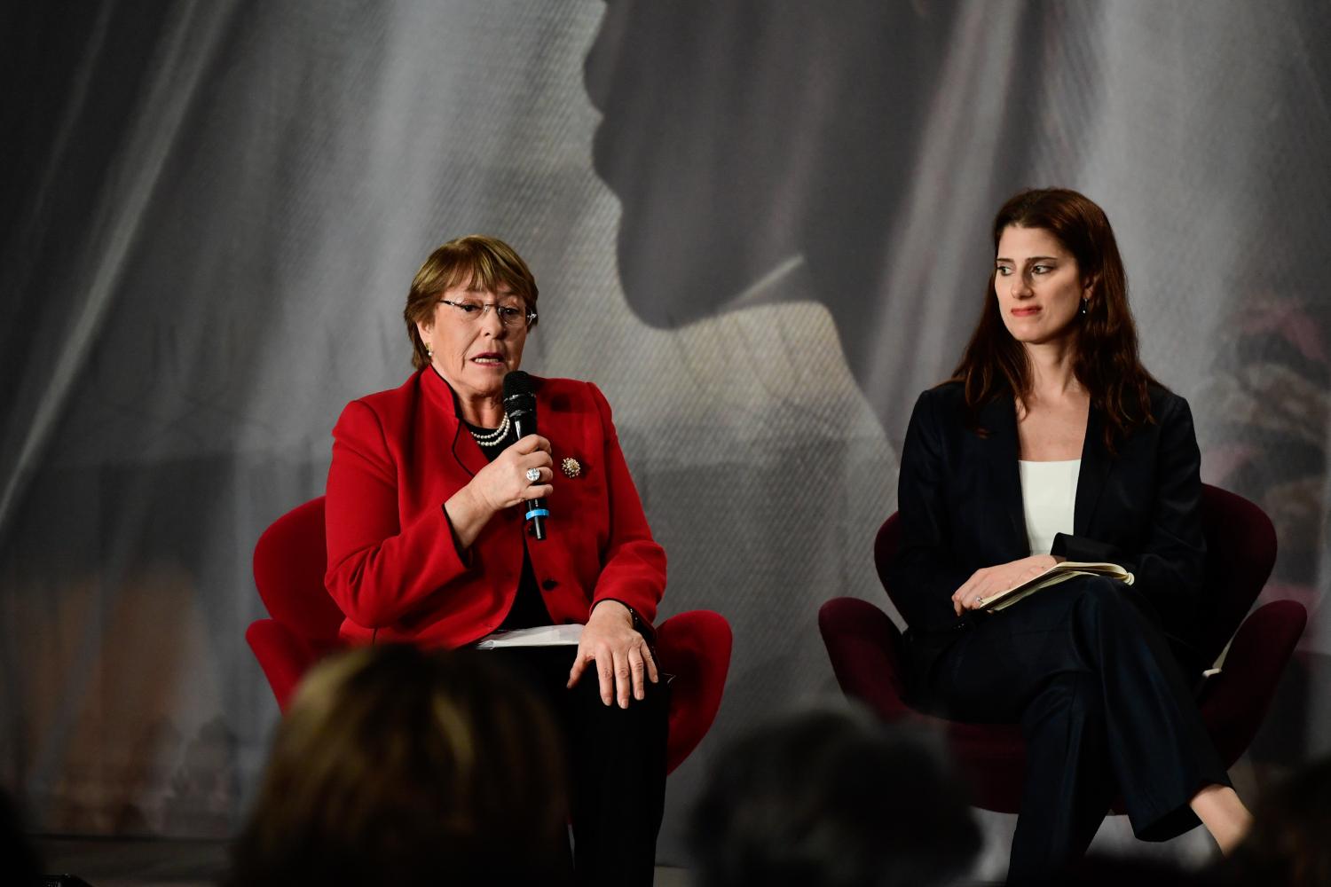 Michelle Bachelet et Zeina Awad lors des conclusions de la journée